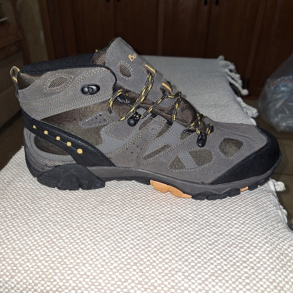 A pair of BearPaw grey hiking boots in a men's size 13. They're new without box. - Picture 5 of 12